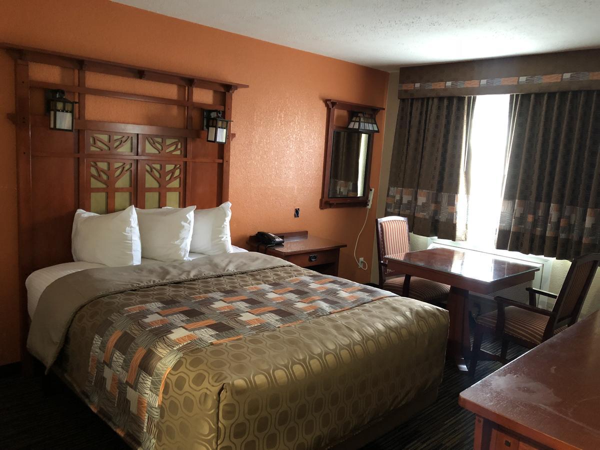 Motel 6-Rossford, Oh Екстериор снимка